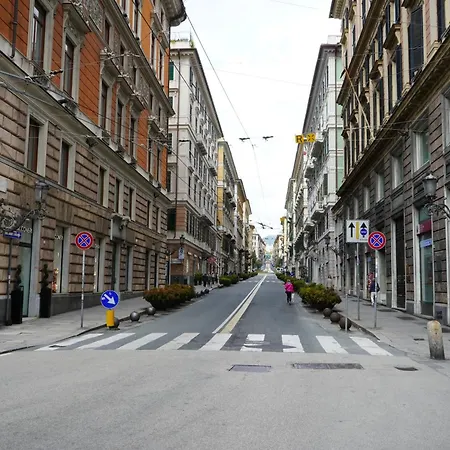 Terrazzaconvista - Sui Tetti Della Citta Vecchia